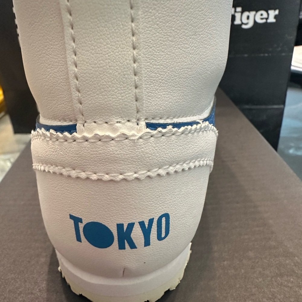 Onitsuka Tiger by Asics Kids' White, Blue, and Red Sneakers - Picture 4 of 6